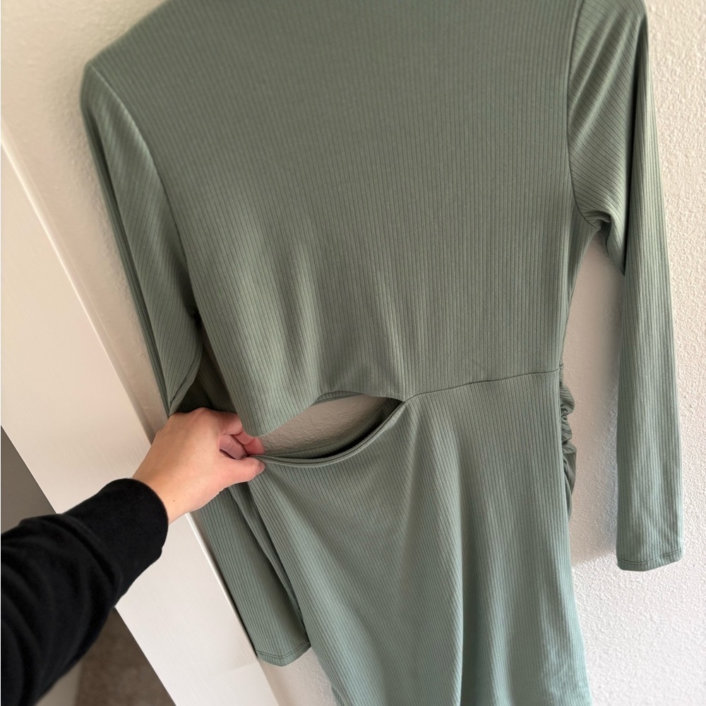Vici Mint Long Sleeve Cut-Out Dress M - Picture 6 of 7